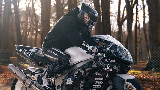 Heavyweight Streetwear Hoodies That Hit Hard