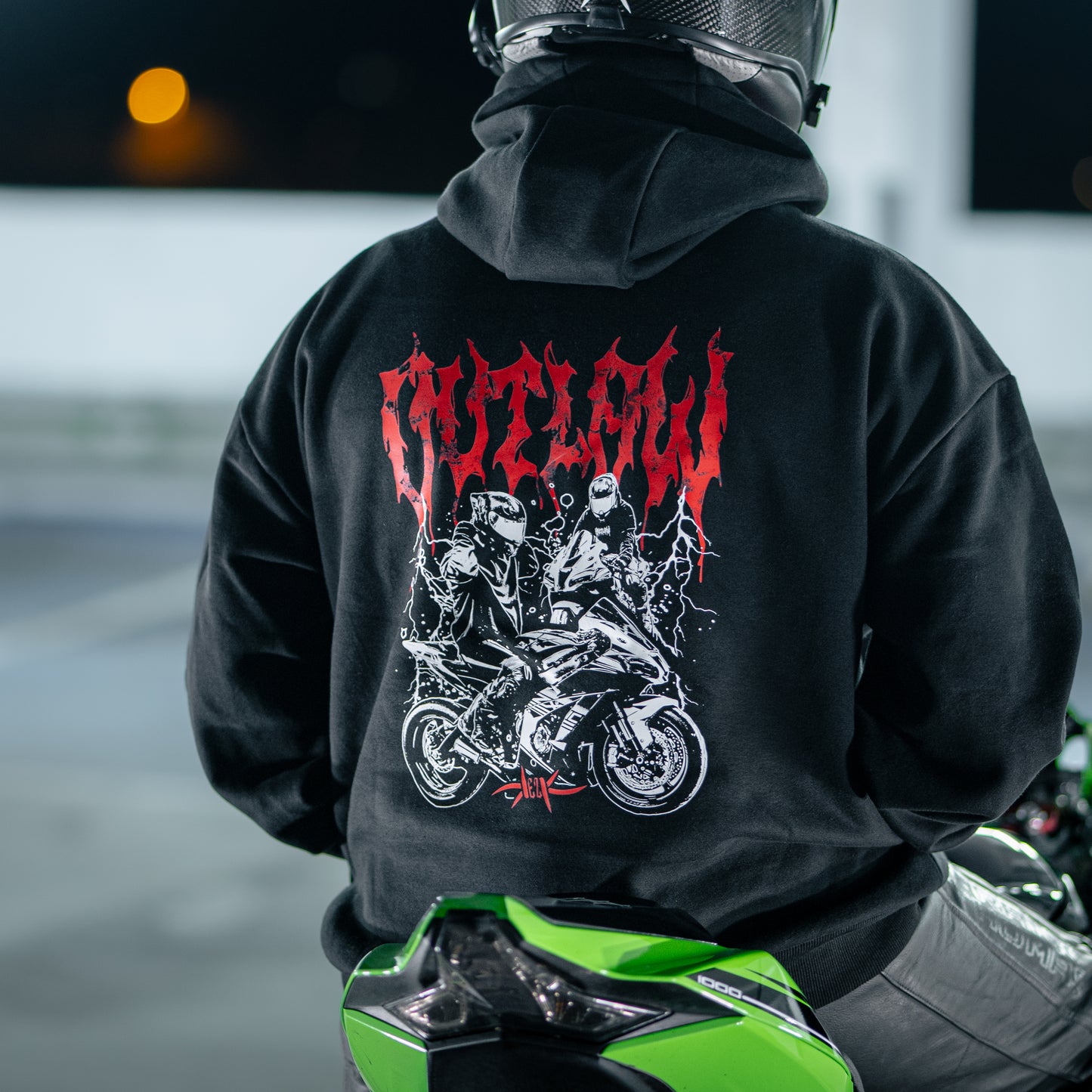 OUTLAW - Hoodie - BLACK