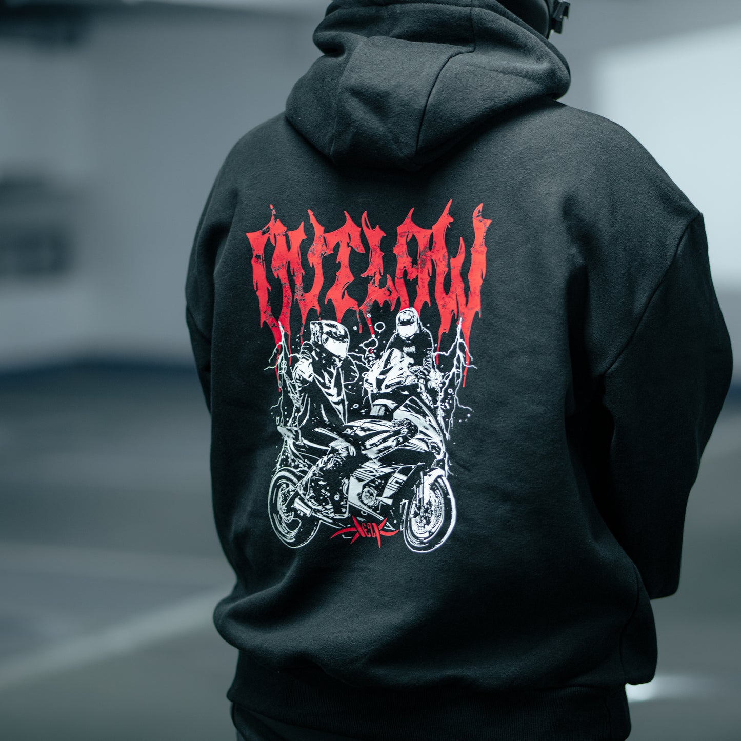 OUTLAW - Hoodie - BLACK