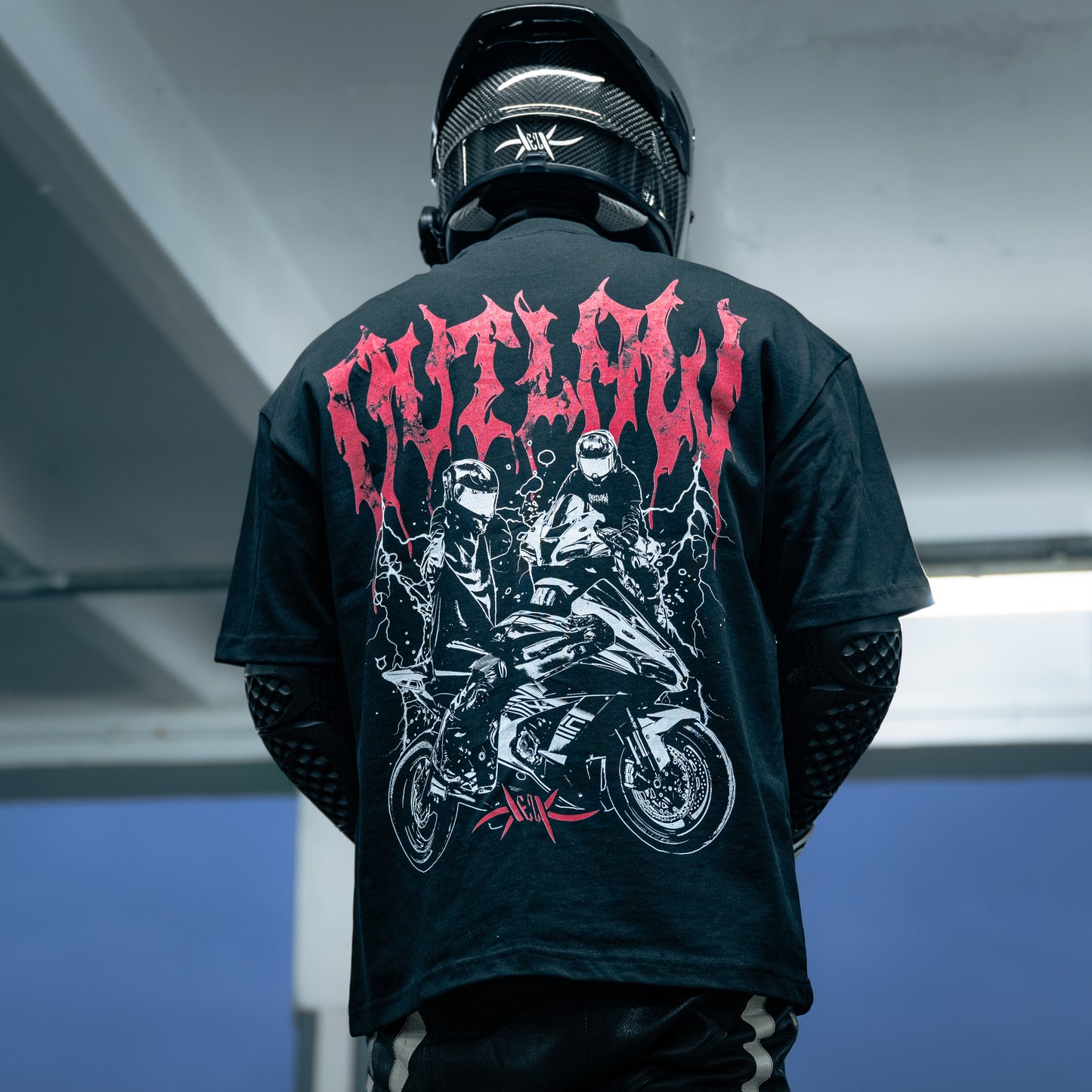 OUTLAW - T-Shirt - Black