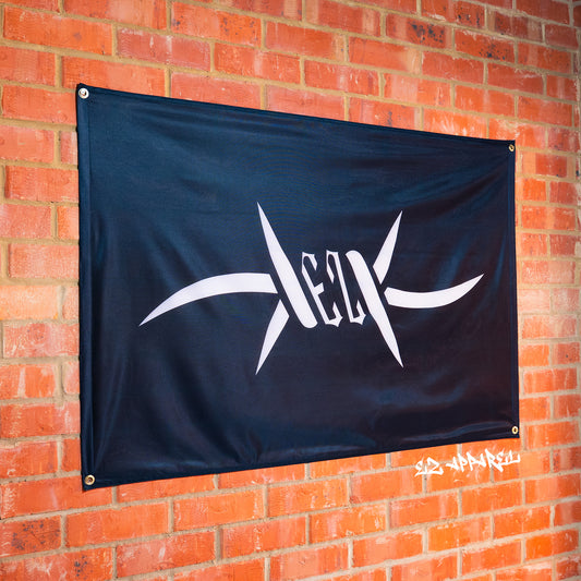EZ - Wall Flag - Black/White