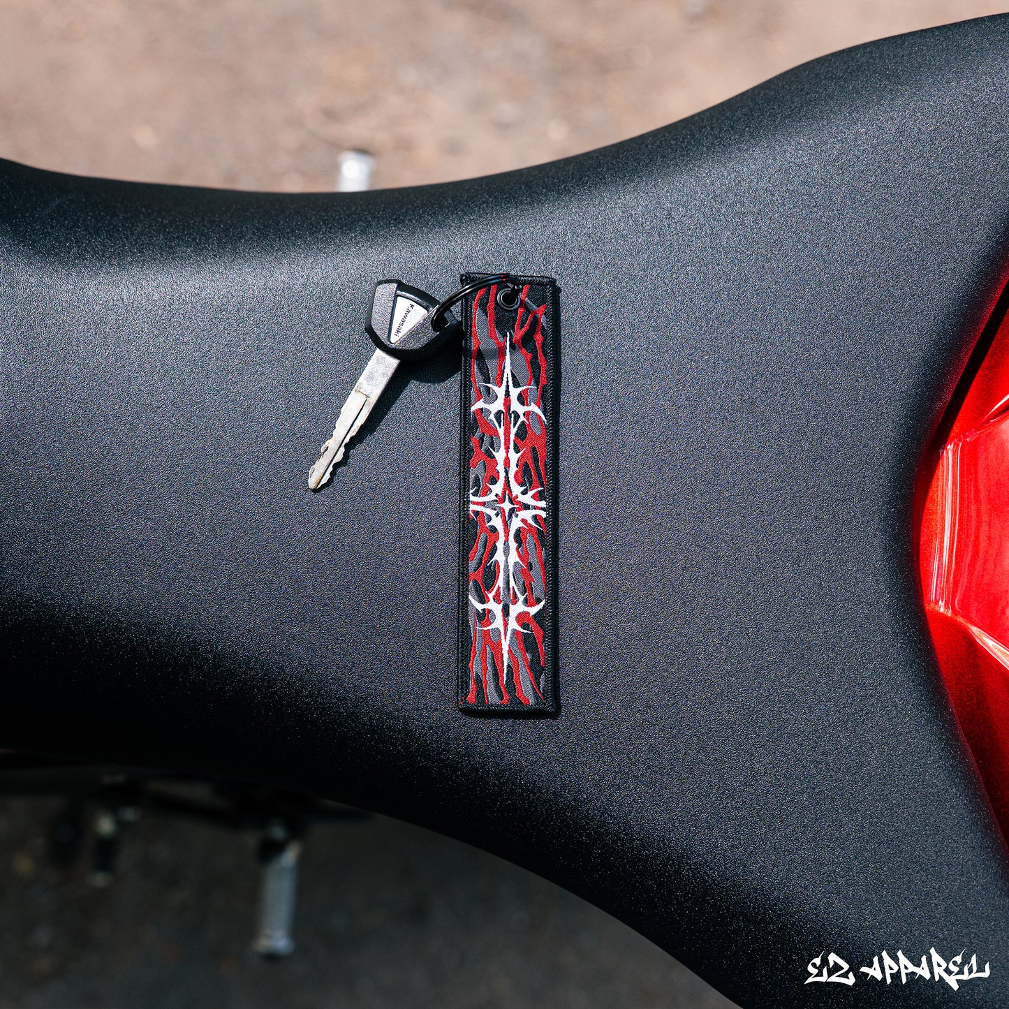 HAVOC - Keychain - Black/Red/White