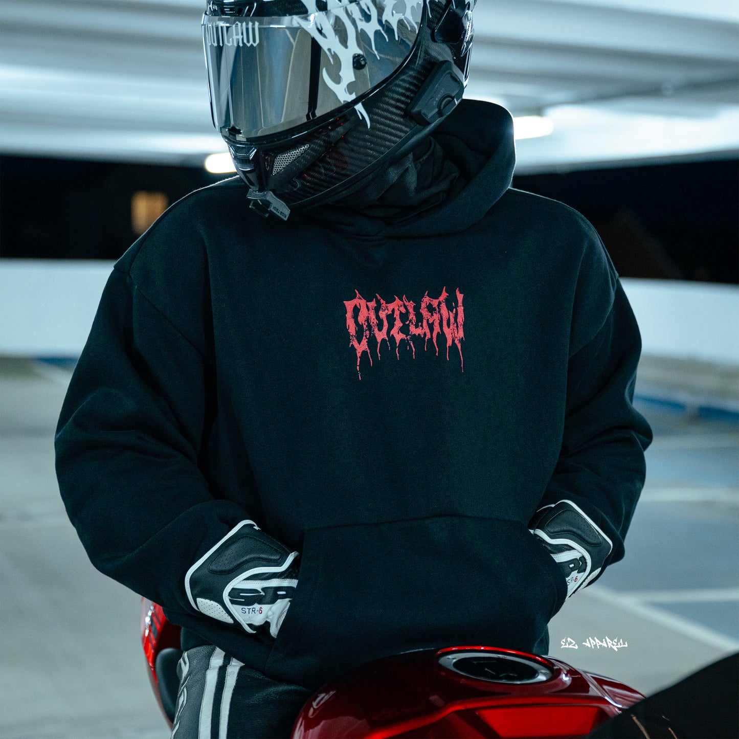 OUTLAW - Hoodie - Black - V2